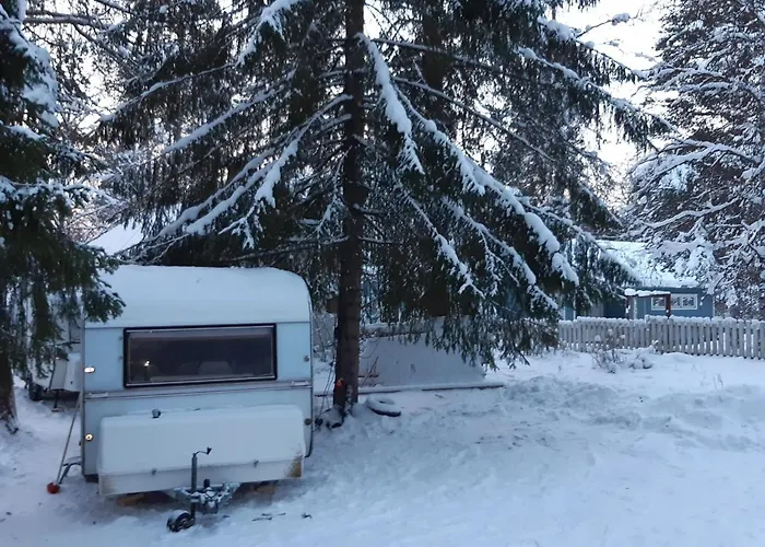 Winter Caravan